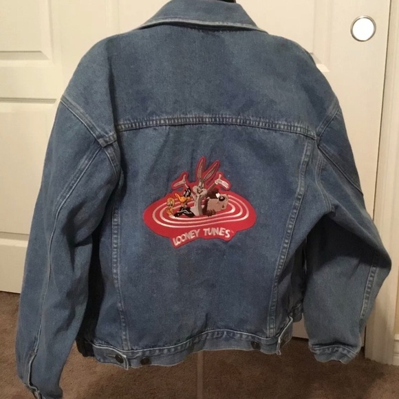 Warner Bros. Other - Vintage 90s Looney tunes western style button-up distressed denim jacket. Size M